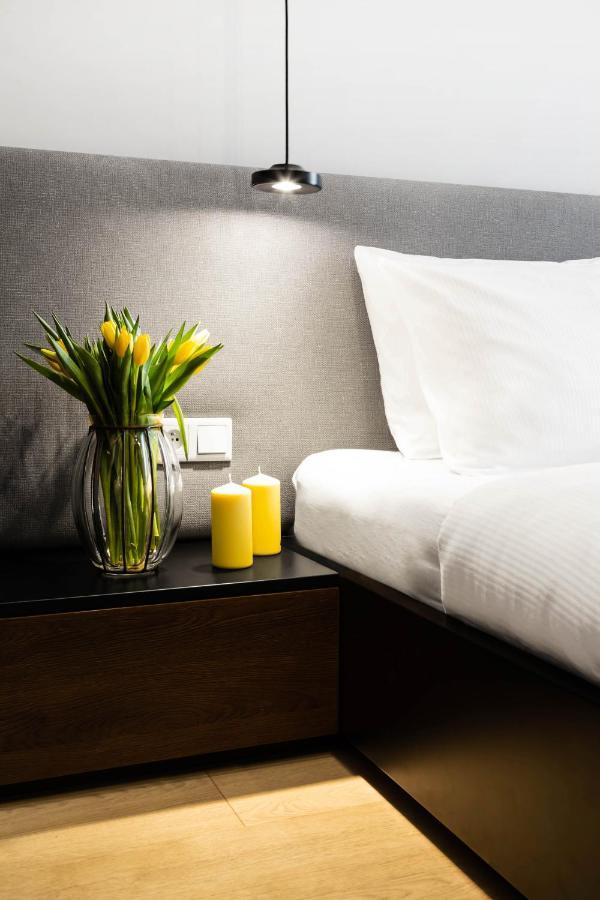 Househost Apartment: Miodowa 42/30 Street คราคูฟ ภายนอก รูปภาพ