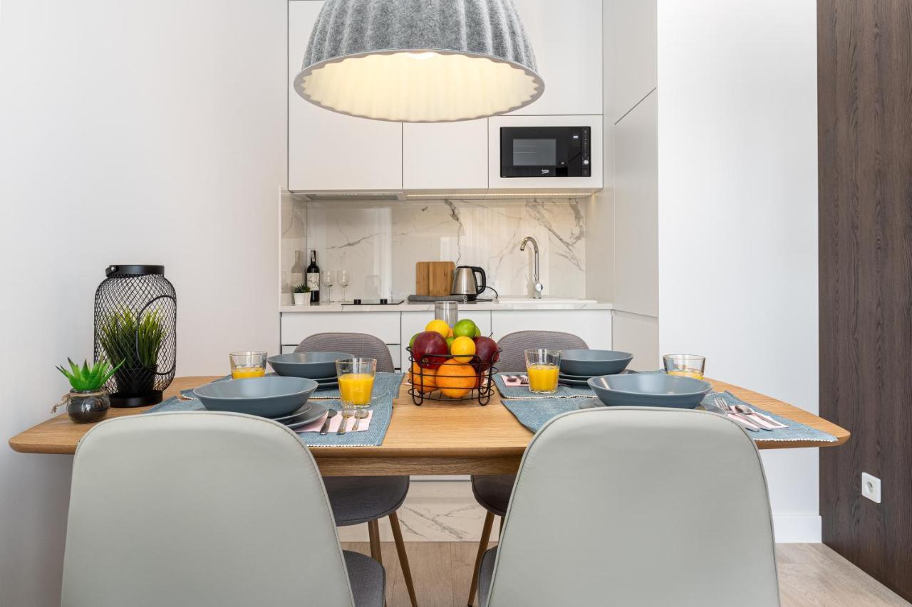 Househost Apartment: Miodowa 42/30 Street คราคูฟ ภายนอก รูปภาพ